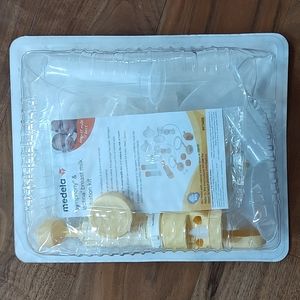 Medela breast milk initiation kit